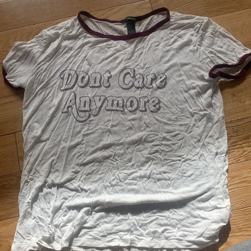 Small, slightly used, wrinkled but can be unwrikled